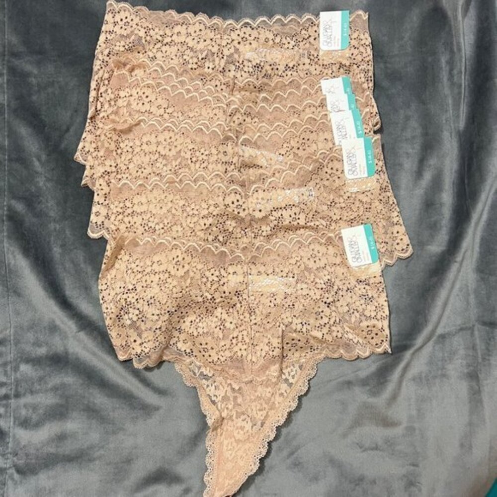 Gillian & Omalley Small 4-6 Thong Panties 6 Pack‎ New Lace Underwear Mid Rise